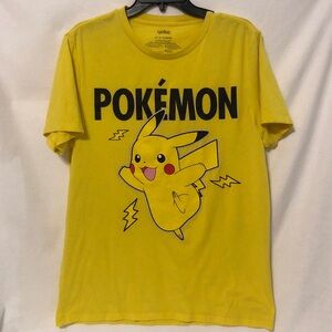Pokémon Yellow short sleeve graphic T shirt size large